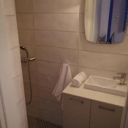 Esperos House